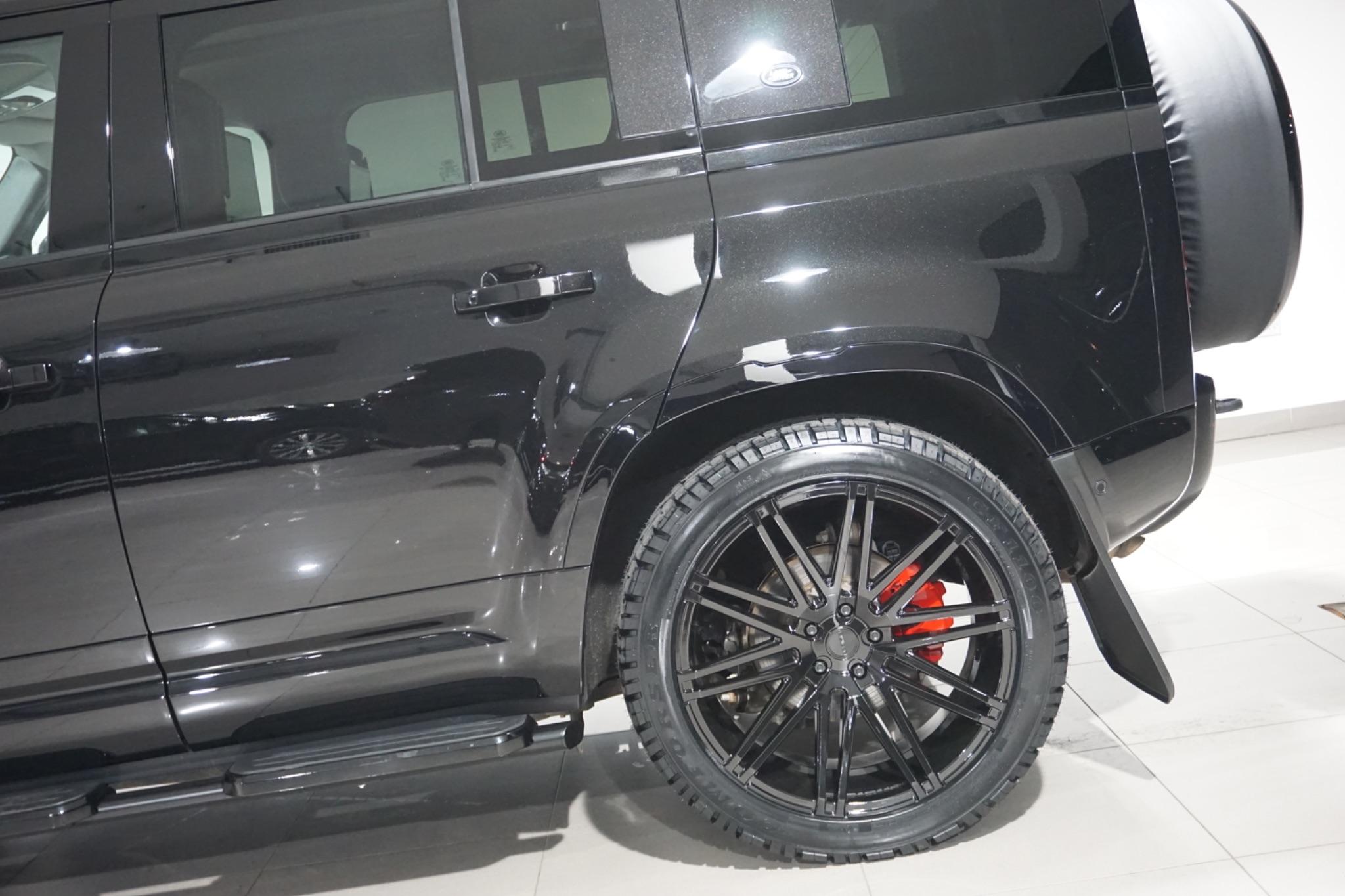 Land Rover Defender 110 3.0 D350 MHEV X-Dynamic HSE Auto 4WD Euro 6 (s/s) 5dr